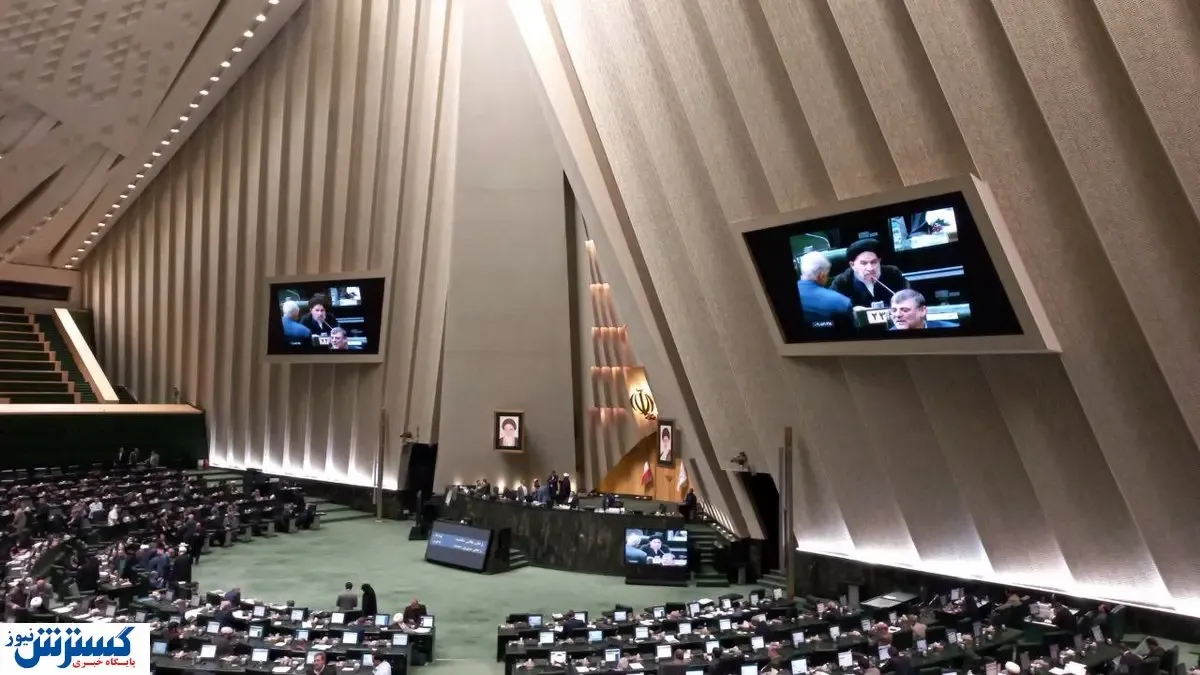 بازنشستگان نگران همسان سازی حقوق ها نباشند / حمایت تمام قد از کارگران در مجلس