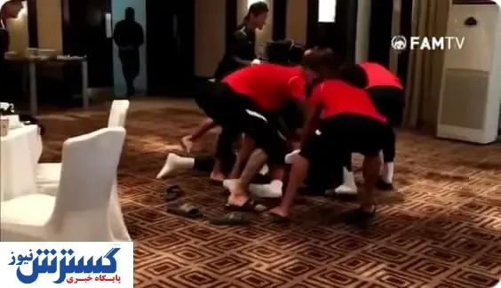 بزن بزن بازیکنان در جشن تولد سرمربی تیم ملی! / عکس