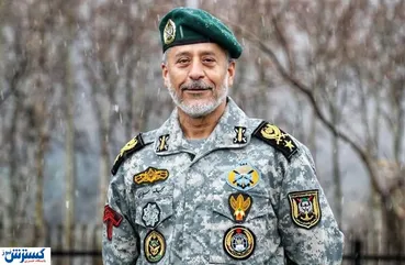 با حکم رهبر انقلاب حبیب الله سیاری سرپرست ستادکل نیروهای مسلح شد