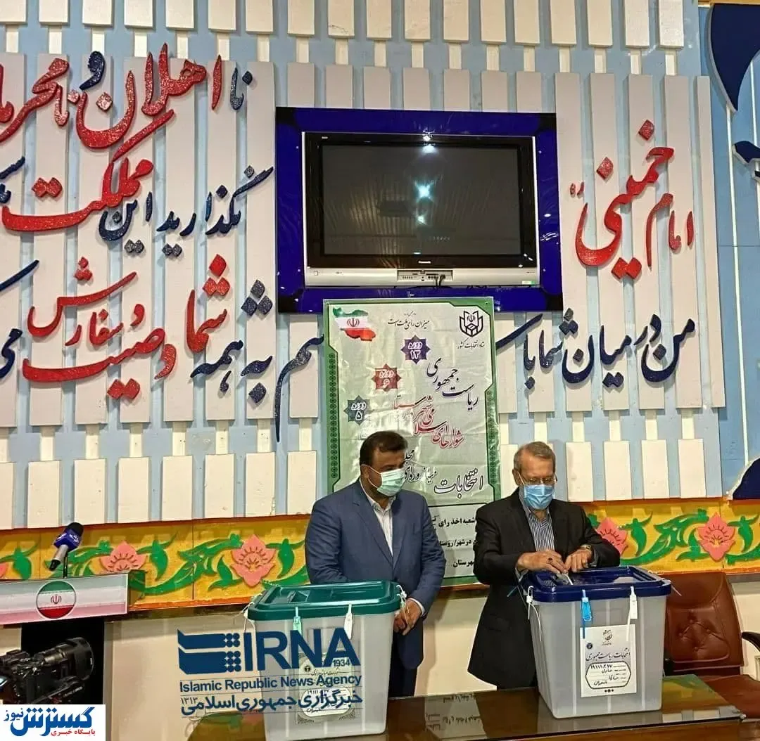 علی لاریجانی در ساری رای داد