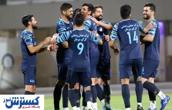 ۲ ستاره آبی پوش در سبد خرید پرسپولیس