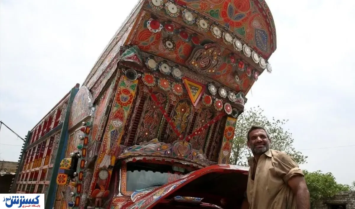 یک هنر عجیب در پاکستان!/ نقاشی روی کامیون