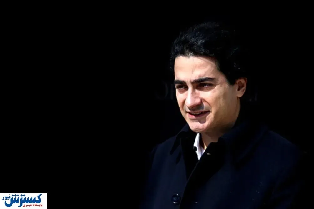 صحبت‌های همایون شجریان در میان دوستداران پدرش جلوی بیمارستان