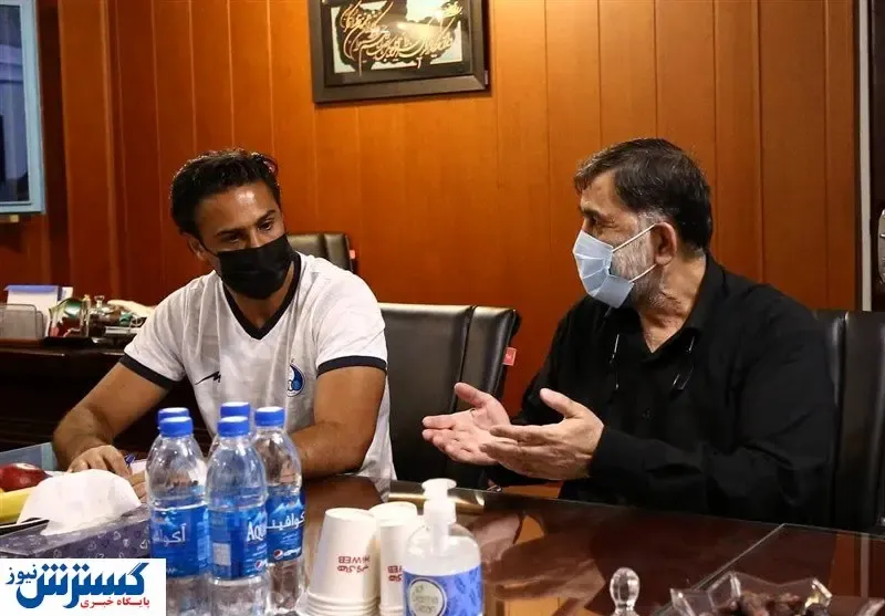 خدمت بزرگ آجورلو به استقلال / عروسی به کوچه آبی‌ها آمد