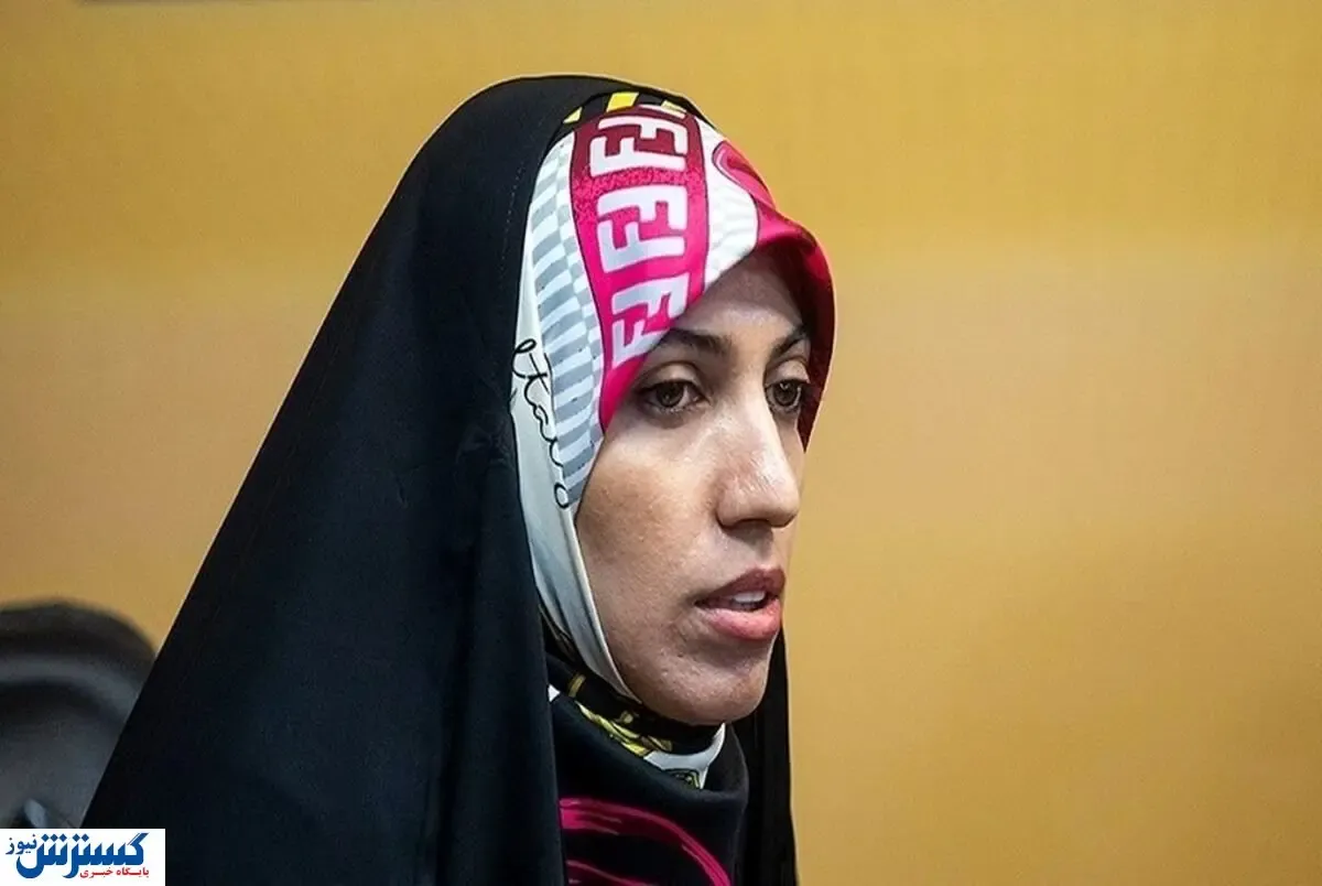 سوتی عجیب آمنه سادات ذبیح پور در تلویزیون!+ فیلم