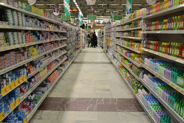 آغاز فعالیت ۱۰۰ درصدی فروشگاه‌های زنجیره‌ای از دوشنبه / کالاهای اساسی تأمین شد