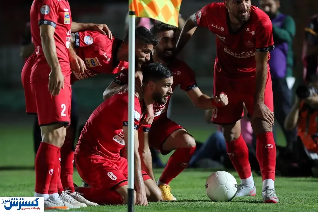 بمب اول پرسپولیس در حال انفجار؟