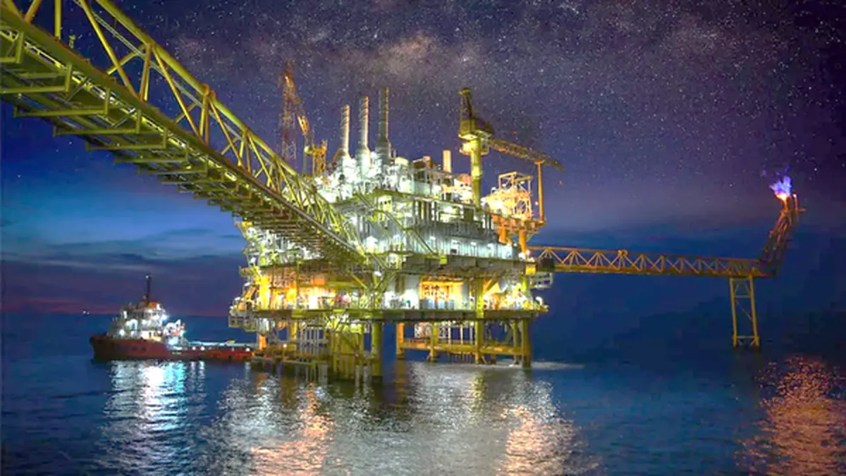 ایران در خلیج فارس غوغا کرد؛ موتور اقتصاد کشور روشن شد