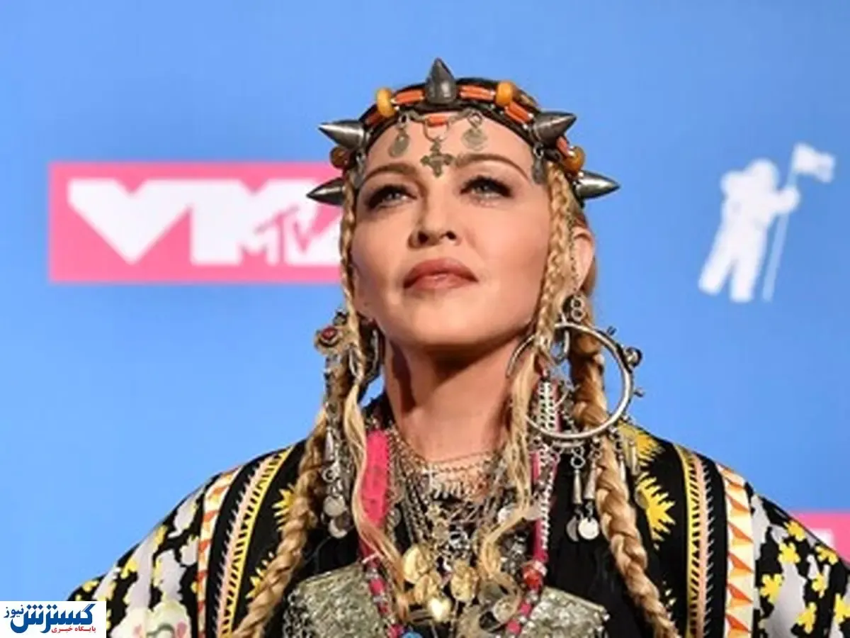 خواننده ای که کارگردان شد