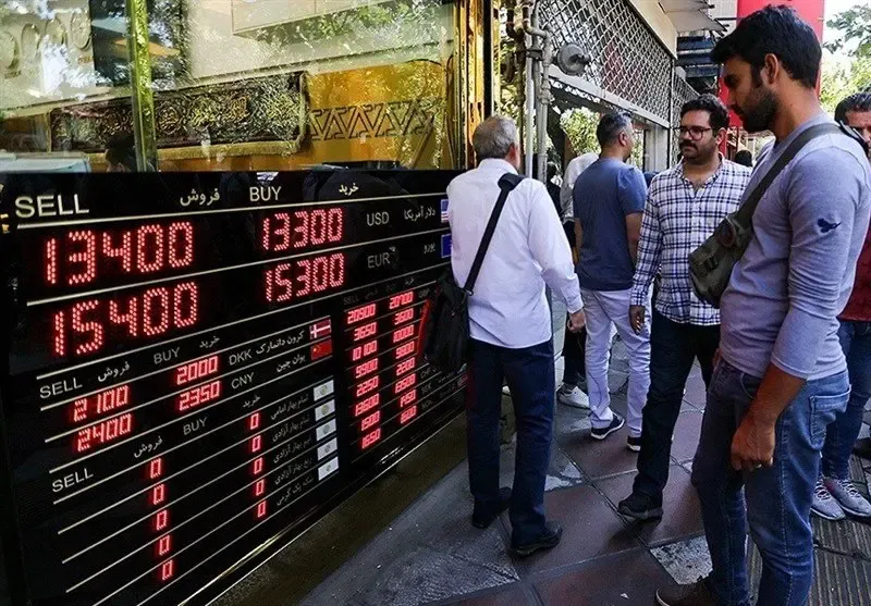سرازیری قیمت دلار تا کجا ادامه دارد؟
