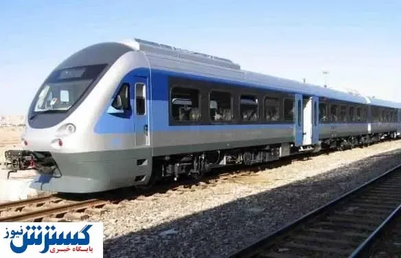 له شدن یک خودرو پس از تصادف با قطار+ فیلم