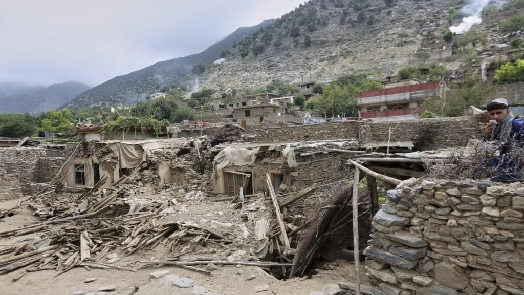 زلزله ۴.۴ ریشتری گیلان را لرزاند + جزئیات