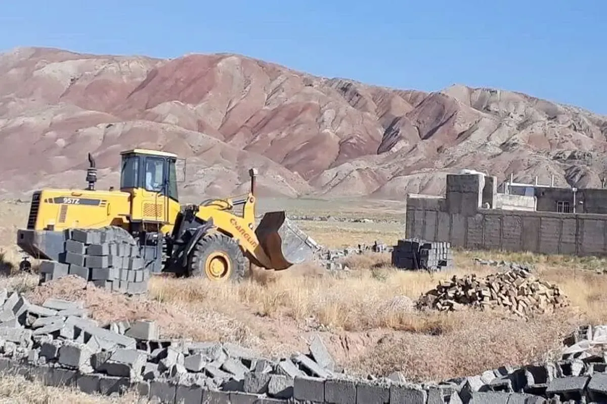 برگ درخشانی دیگر در اقتصاد ایران | کشف اختلاسی به ارزش ۳ همت !