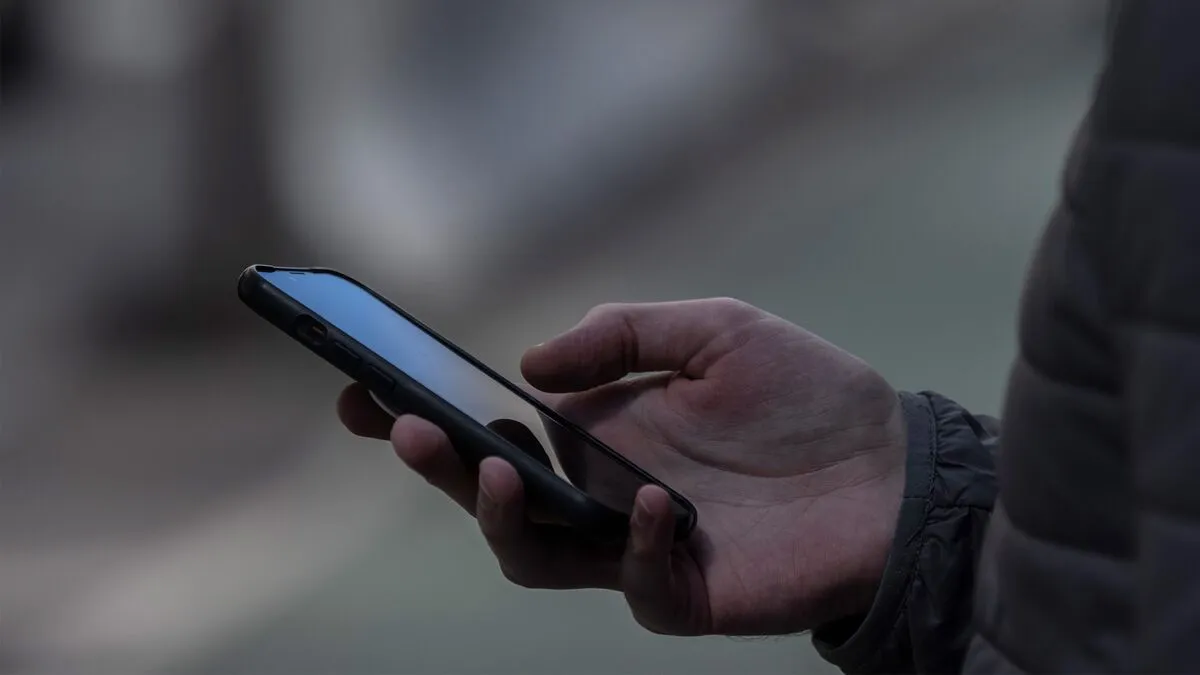 واکنش پلیس فتا به پیامک جنجالی ترامپ / پرونده قضایی تشکیل شد