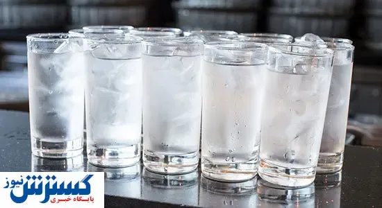 مضرات خوردن آب یخ در تابستان