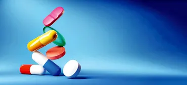 تورم دارو در ایران از مرز ۱۰۰ درصد گذشت / بیماران مزمن روی لبه تیغ