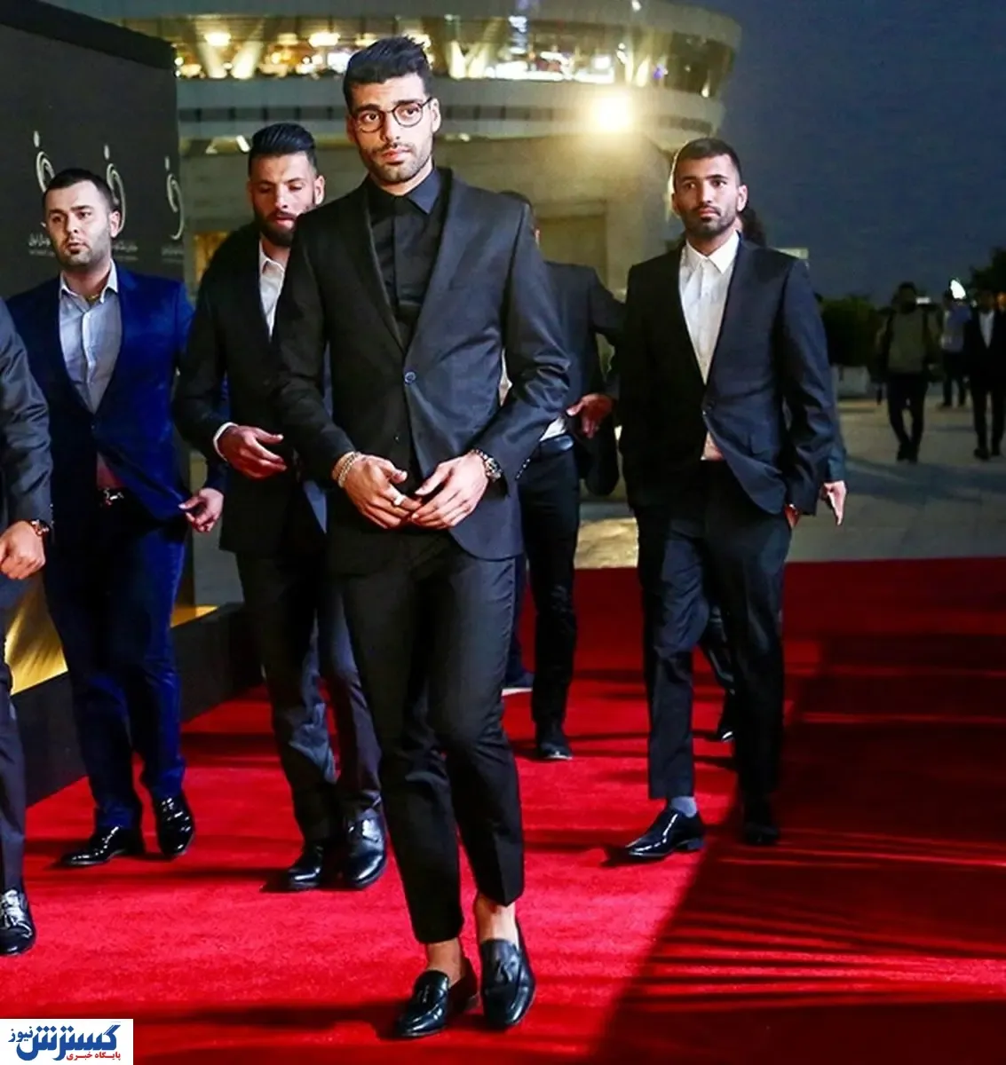 تصاویر لو رفته مهدی طارمی در یک مهمانی خفن لاکچری