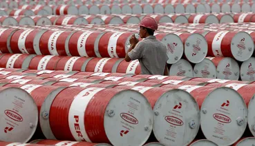 بحران در هرمز و خیز قیمت نفت برای ۳ رقمی شدن