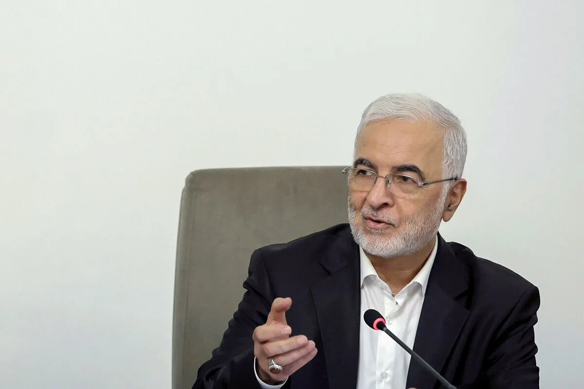 مومنی