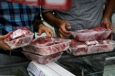 دریایی از گوشت در راه ورود به ایران | بازار تامین شد