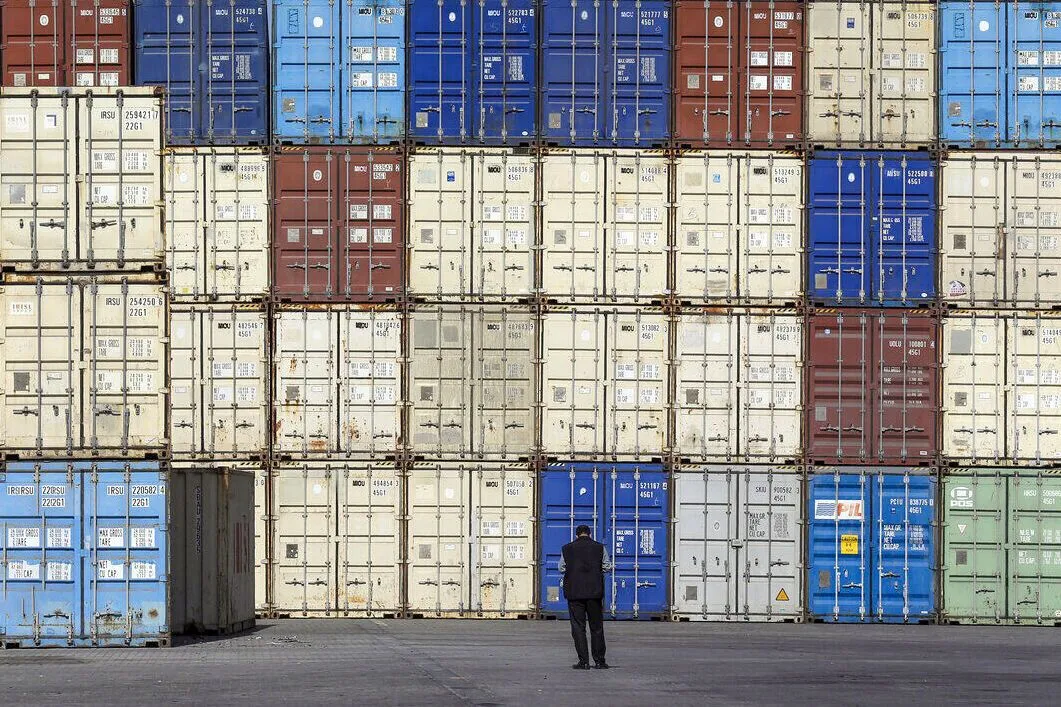 تغییر بنیادین در ساختار تجارت ایران / ترخیص ۱۰۰ درصدی کالاهای اساسی آغاز شد