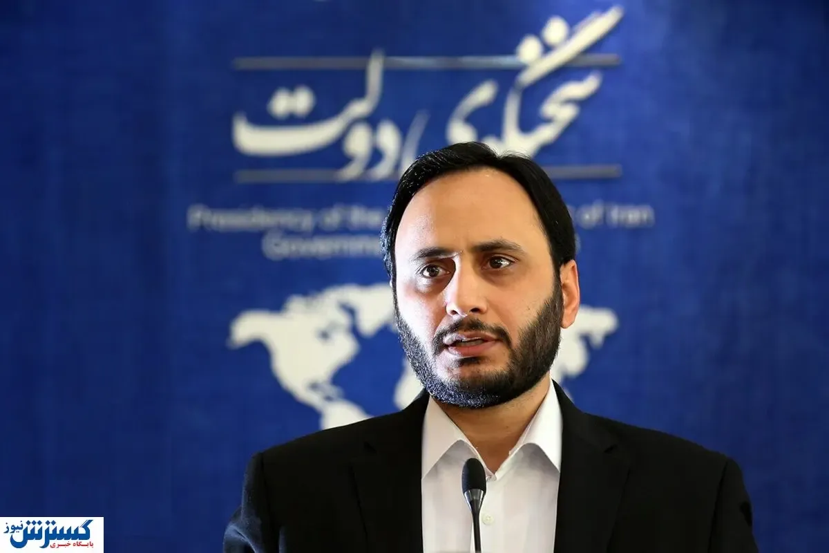 عکس پربازدید از سخنگوی دولت در میدان فلسطین