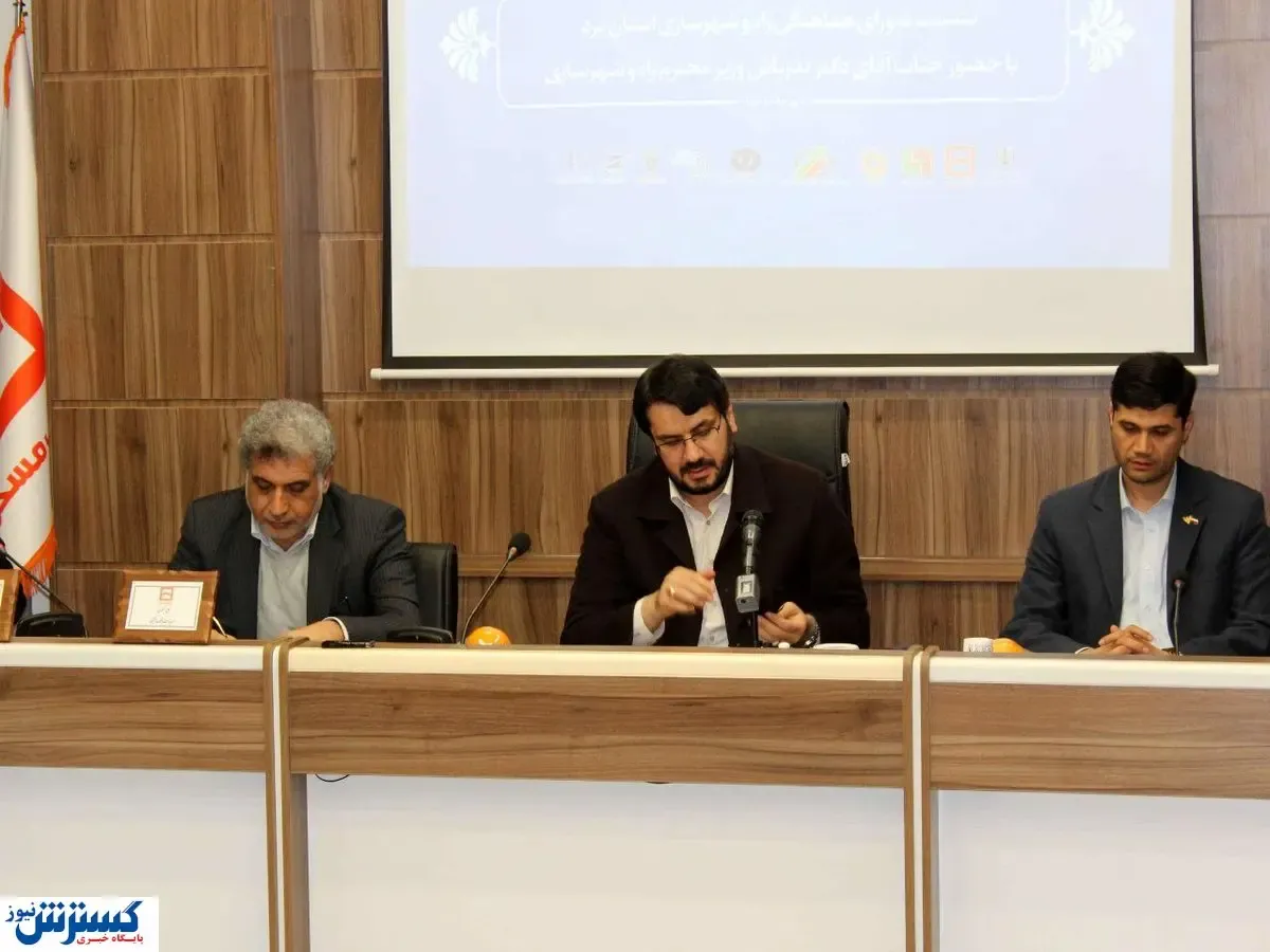 بذرپاش: اطلاع رسانی اقدامات دولت در طرح نهضت ملی مسکن امیدآفرین است