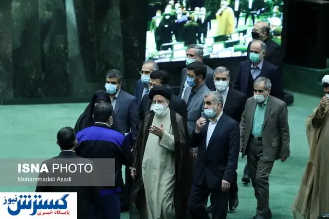 رئیس‌جمهور مجلس را ترک کرد