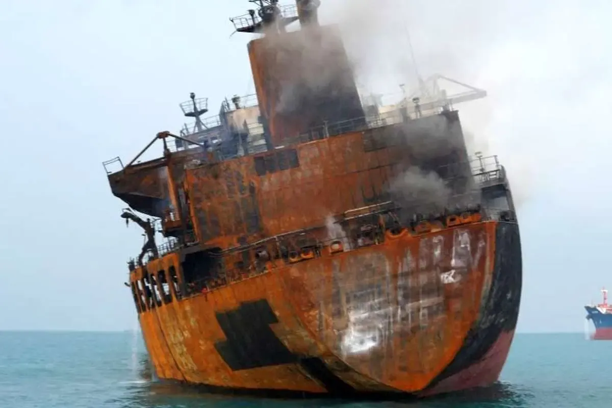 تنش تازه در آب‌های منطقه / نفتکش هدف حمله قرار گرفت