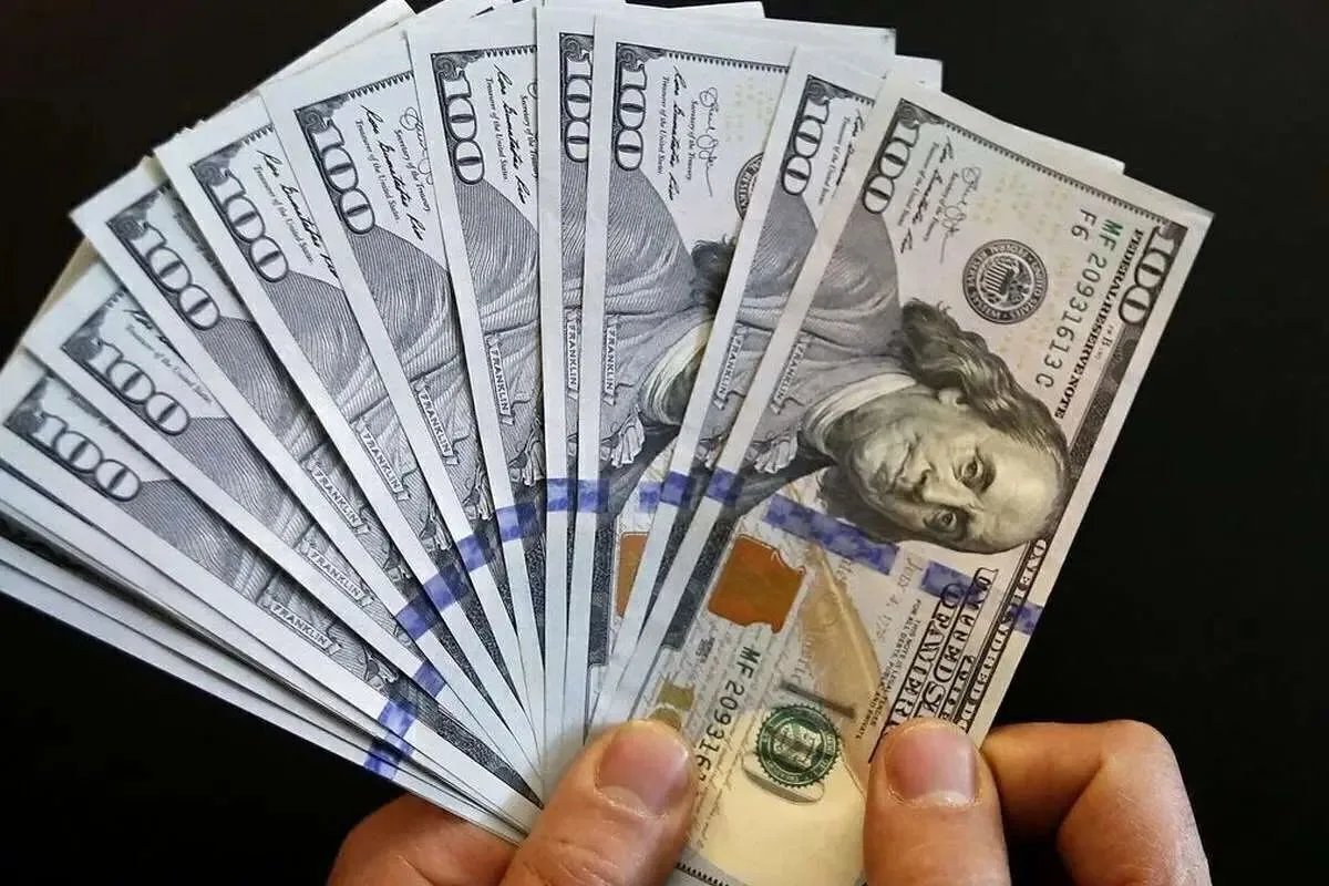 کاهش ناگهانی قیمت دلار و یورو امروز یکشنبه ۲۲ شهریور + جدول