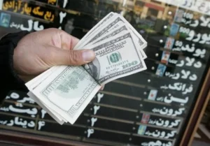 آخرین قیمت دلار امروز چهارشنبه ۱ مهر ۱۴۰۵ / یک خبر سیاسی مسیر بازار ارز را تغییر داد