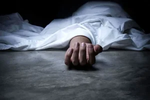 قتل مادر با طناب و سرقت طلاها / اعتراف تکان‌دهنده پسر ۲۷ ساله در تهران