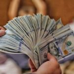 قیمت دلار در بازار آزاد امروز چهارشنبه ۸ مهر ۱۴۰۵ +جدول